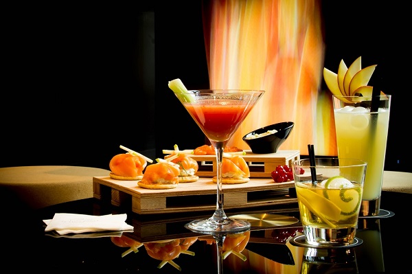 H.Cinq Codet - Bar Drinks 1 P