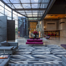 88948259-H1-013_Hotel_Unique_Lobby