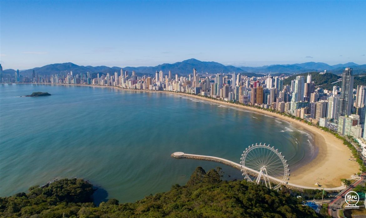 Roda-gigante de Camboriú lança site para venda de ingressos