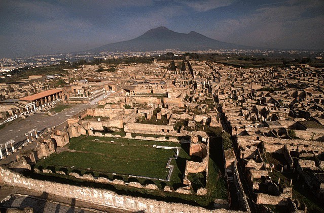 Turista anônimo devolve peça furtada em Pompeia há 50 anos 