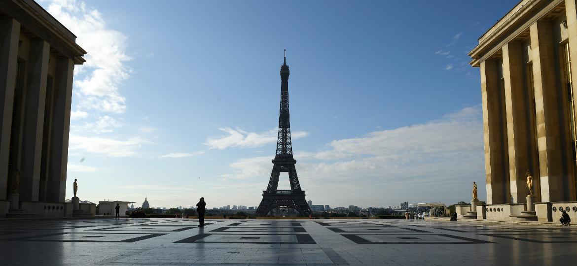 Torre Eiffel passa pela maior reforma da história para Olimpíadas de 2024 