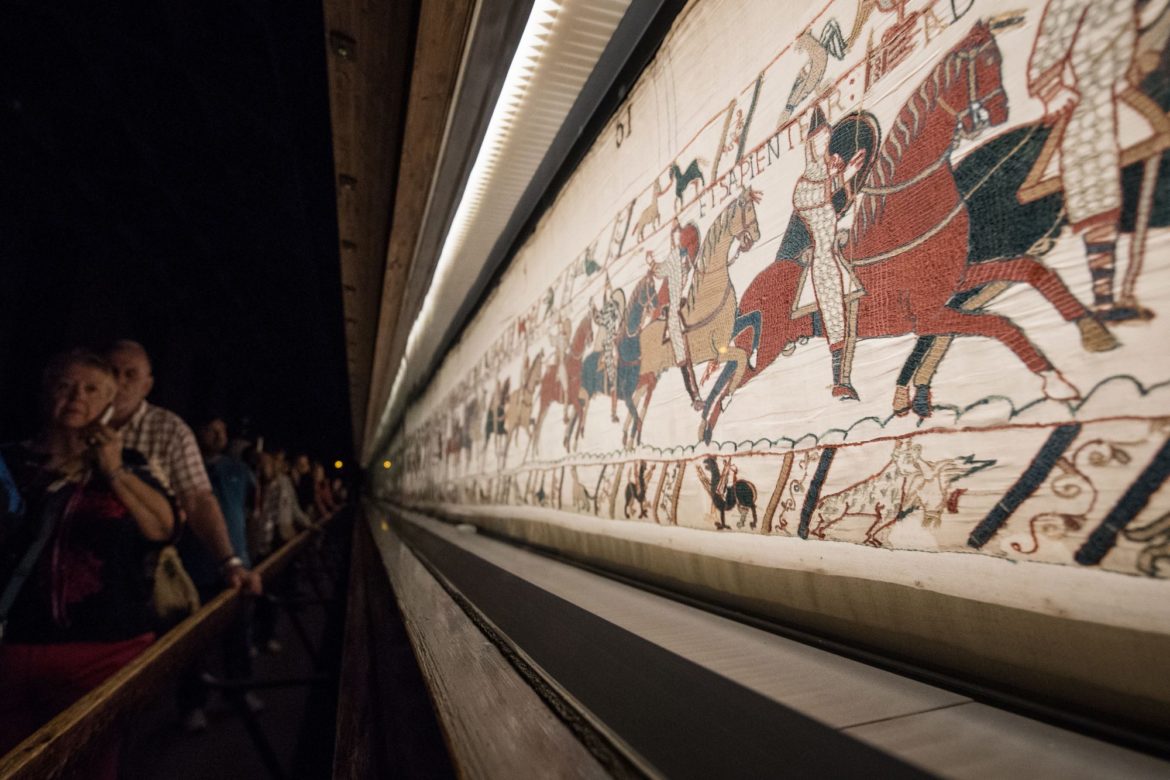 A França coloca online sua tapeçaria histórica de Bayeux para visualização virtual