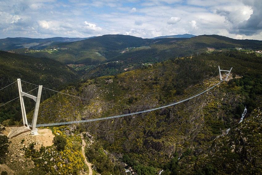 Portugal inaugura ponte suspensa mais longa do mundo
