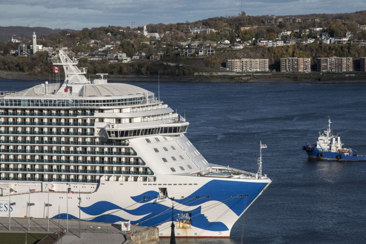 Canadá suspenderá proibição de navios de cruzeiro em novembro