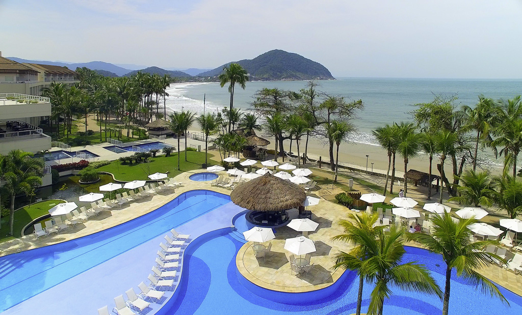 Resort em Guarujá recebe show acústico do cantor Paulo Ricardo, em celebração ao dia das mães