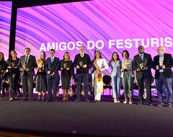 Na abertura, Festuris reconhece a força do setor do turismo para a economia