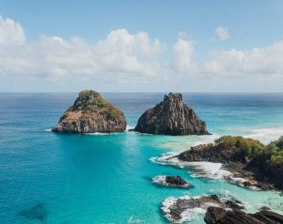 Fernando de Noronha é destino paradísiaco para passar o Natal e Ano Novo em família