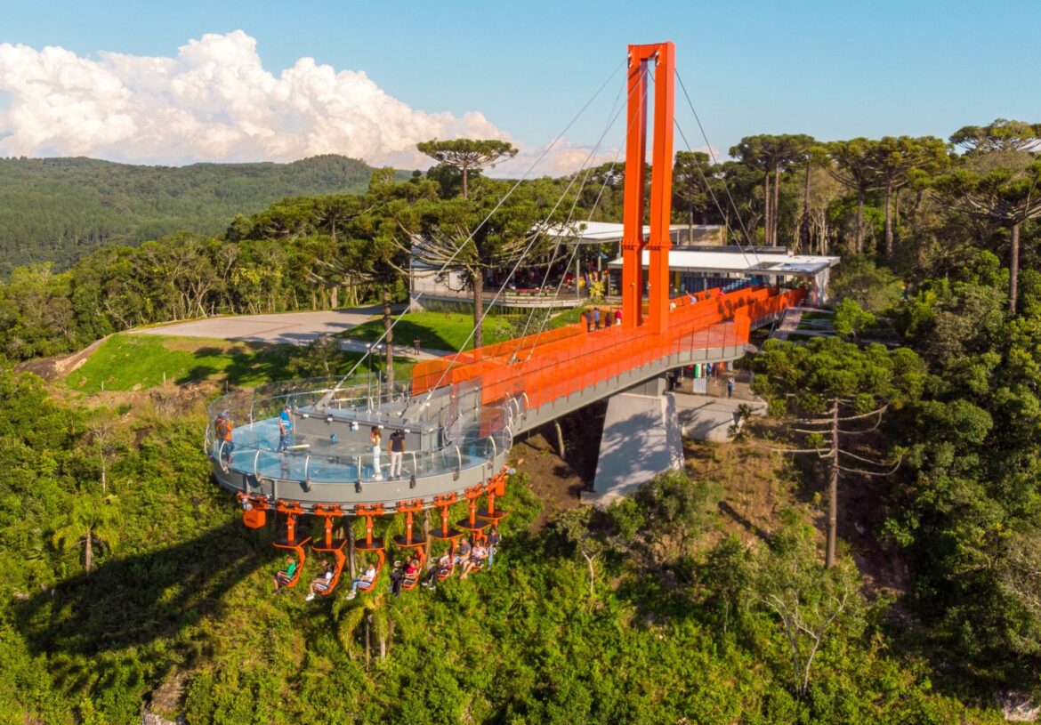 Skyglass Canela bate recorde em 2022, chegando a 380 mil visitantes
