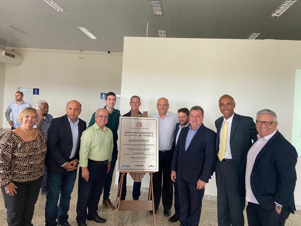 Turismo de SP participa de reinauguração de três aeroportos regionais