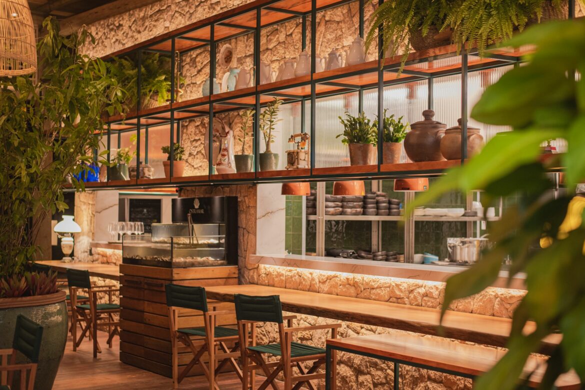 NANNAI abre seu novo restaurante TiaTê também para passantes em Muro Alto e já tem agenda de eventos no primeiro semestre